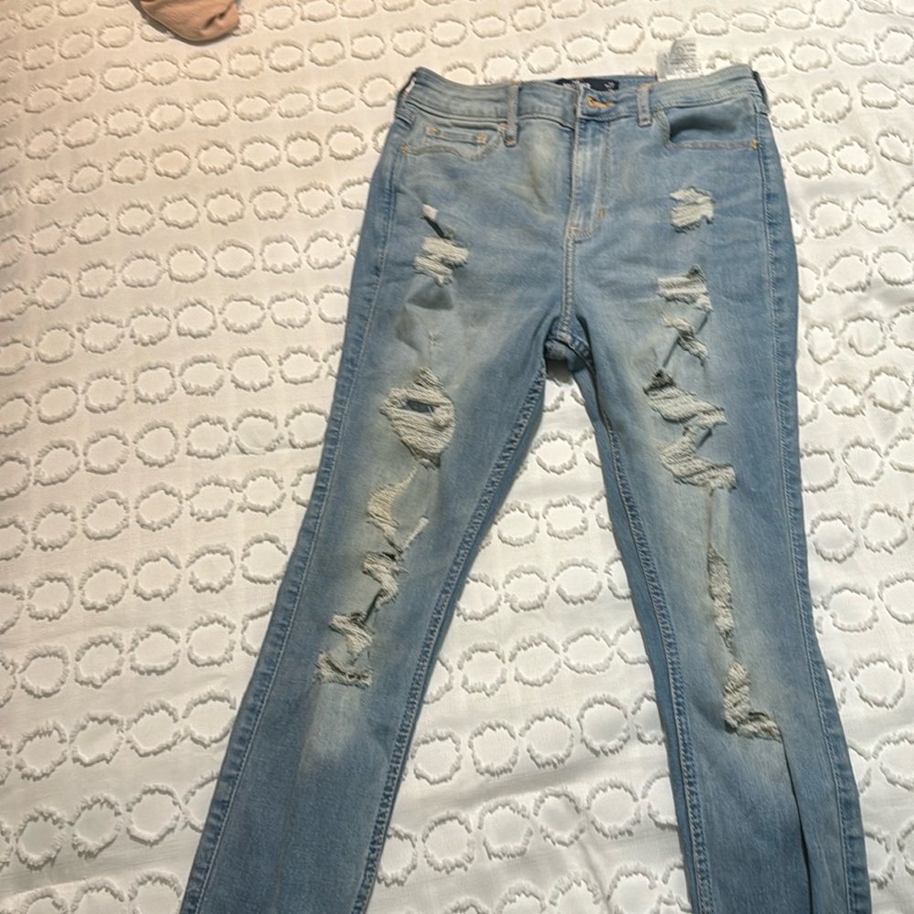 Holister size27